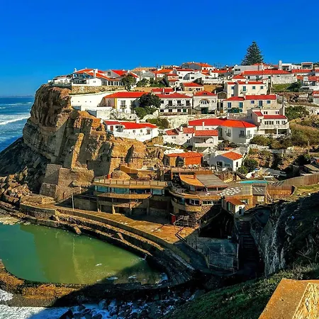 Cozy Perfect Location & Comfort Apartment