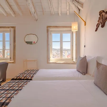 Apartment Cozy Perfect Location & Comfort *