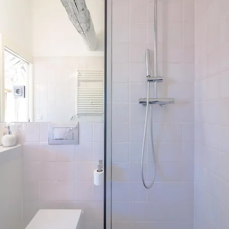 דירה Cozy Perfect Location & Comfort פורטו